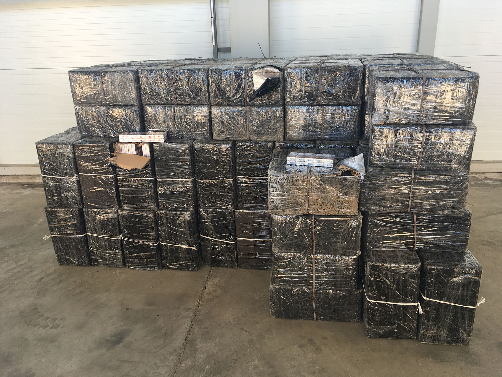 контрабанда сигарет литва