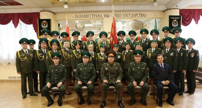 17 июня в Институте пограничной службы состоялся выпуск офицеров, проходивших переподготовку на базе факультета повышения квалификации и переподготовки