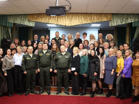 Праздничный концерт ко Дню матери состоялся в Пинском погранотряде...