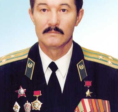 4 декабря исполнилось 24 года со дня присвоения имени Героя Советского Союза полковника Ивана Барсукова 5-й пограничной заставе "Песчатка" Брестской погрангруппы.