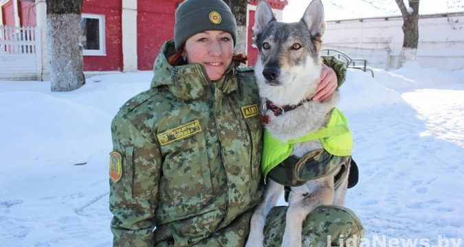 Старший инспектор отделения службы собак Лидского погранотряда Ольга Островская.