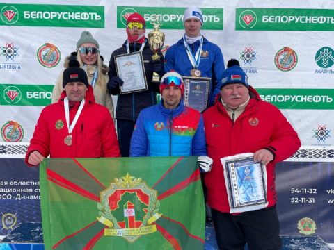 Пограничники завоевали бронзу в лыжных гонках