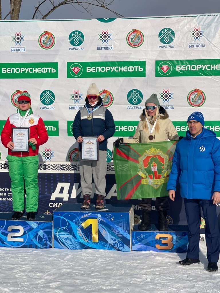 Пограничники завоевали бронзу в лыжных гонках