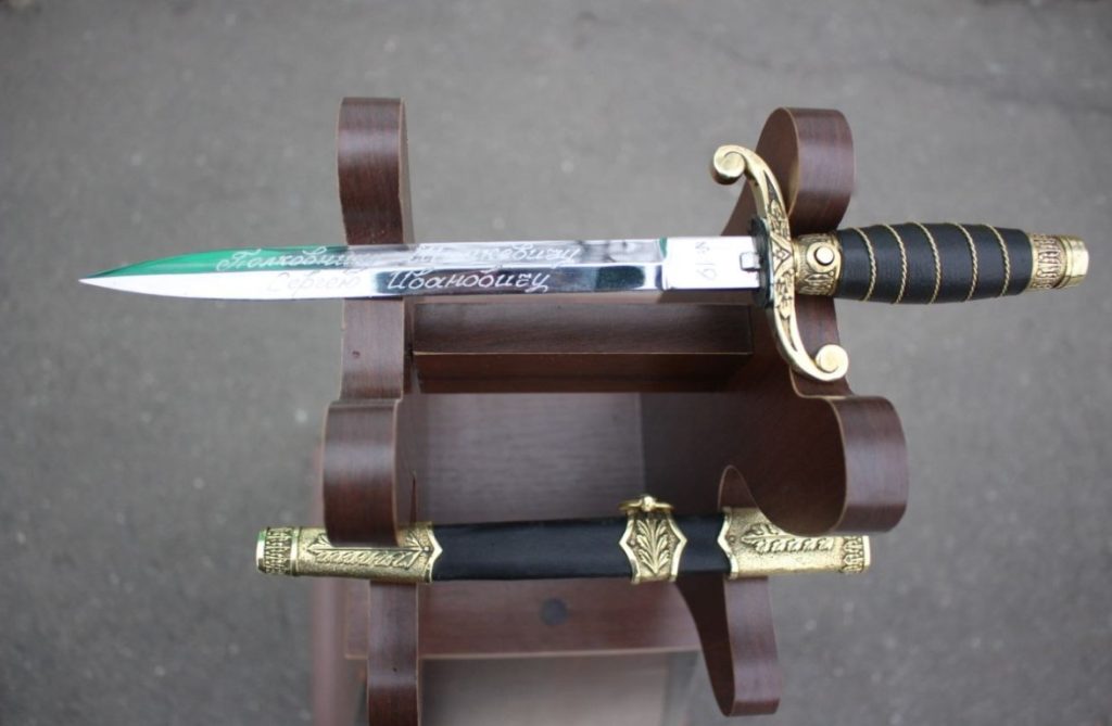 В Пинском пограничном отряде состоялся ритуал прощания с Боевым знаменем