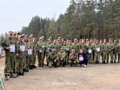 На войсковом стрельбище «Минойты» прошло первенство по служебному биатлону!