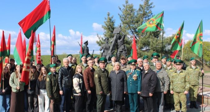 «Дело чести - быть достойными продолжателями традиций»: Брестская пограничная группа отметила 82-ю годовщину