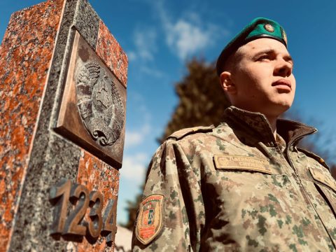 Спасибо за службу, Егор! Егор Лада: надежный пограничник, пример для сослуживцев и прекрасный сын своих родителей