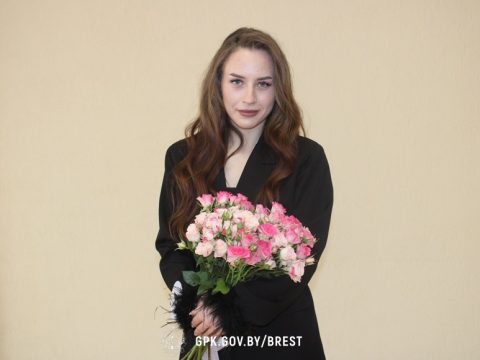 «Мисс Элегантность» Брестской пограничной группы – Карина Карпук