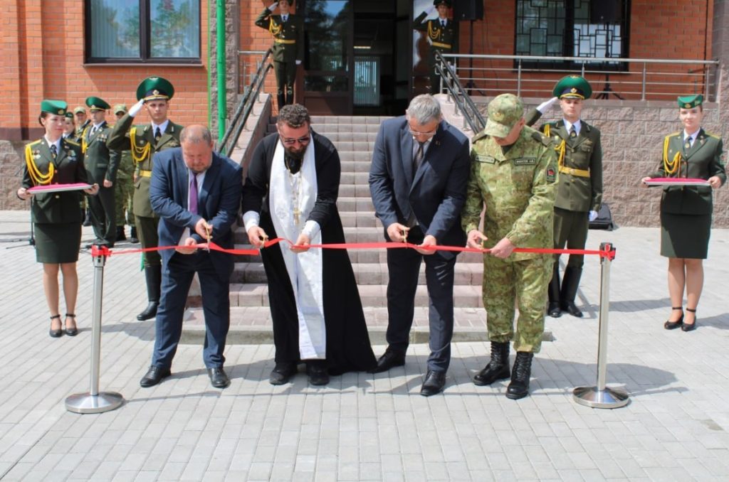 Погранзастава "Комарин"