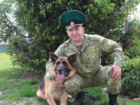 намеснік каменданта пагранічнай камендатуры «Маларыта» па матэрыяльна-тэхнічным забеспячэнні Сяргей Косік