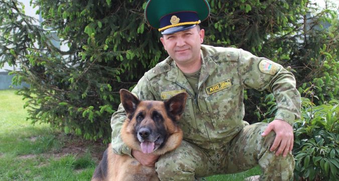 намеснік каменданта пагранічнай камендатуры «Маларыта» па матэрыяльна-тэхнічным забеспячэнні Сяргей Косік