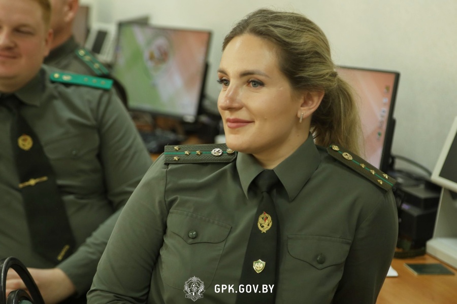 В Институте погранслужбы состоялся финальный этап соревнований среди команд со всей страны, чтобы определить лучшего начальника смены, лучшего старшего контролера и лучшего контролера.