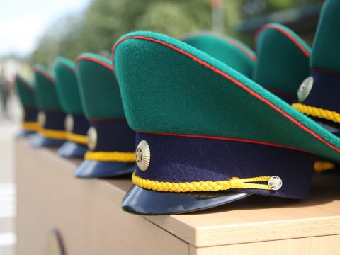 1 июля, исполняется 124 года со дня появления зеленой фуражки!